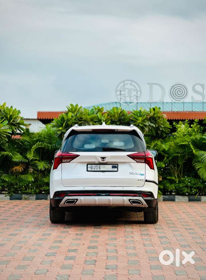 Mahindra Xuv700 2.2 Ax 7 Diesel At Luxury Pack Str, 2023, Diesel