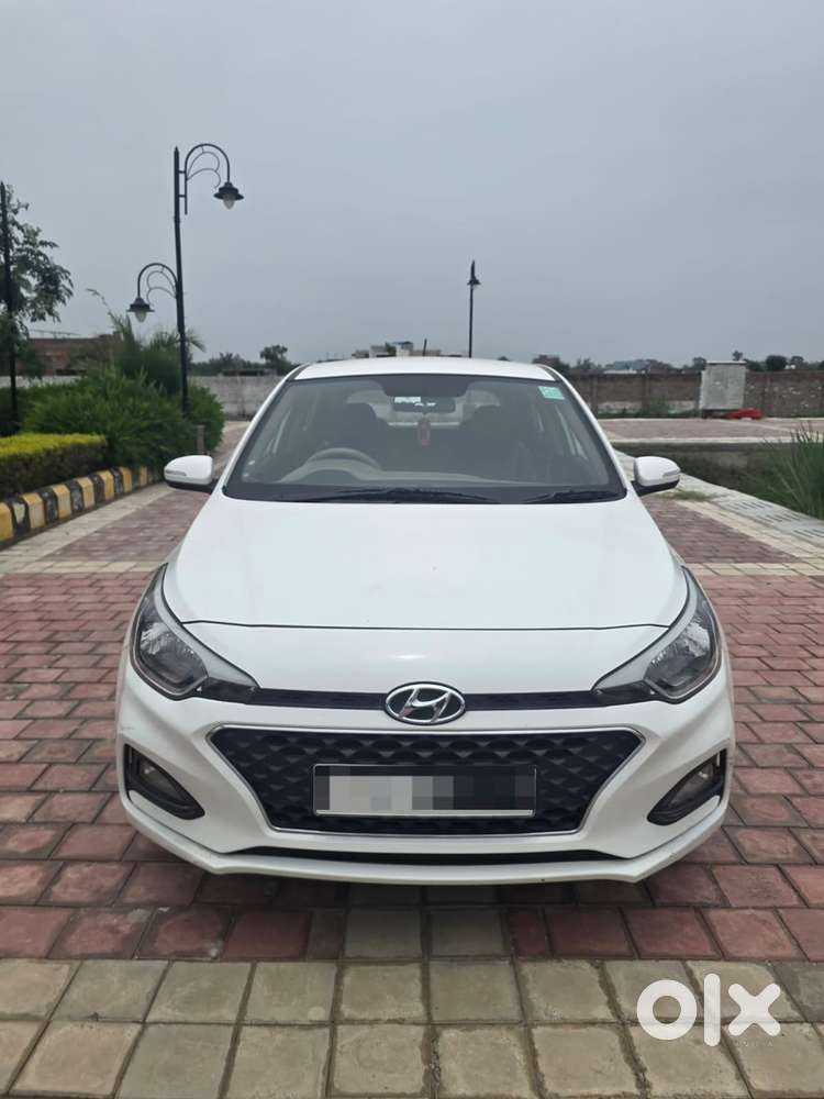 Hyundai Elite I20 Sportz Plus Varient Vtvt Petrol Mannual Transmission