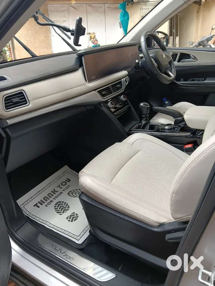 Mahindra Xuv700 2023 Petrol 30000 Km Driven