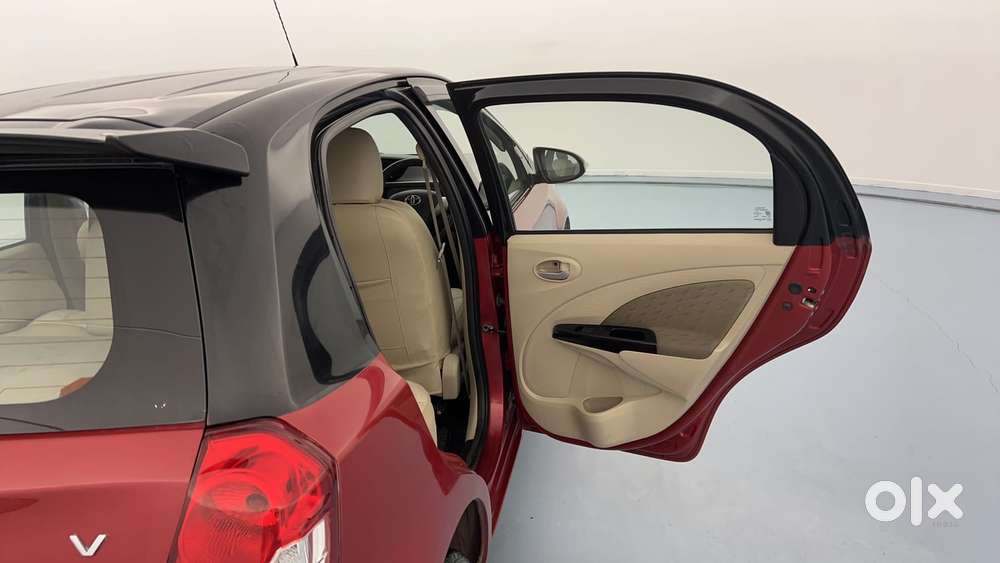 Toyota Etios Liva 2011-2012 V, 2019, Petrol