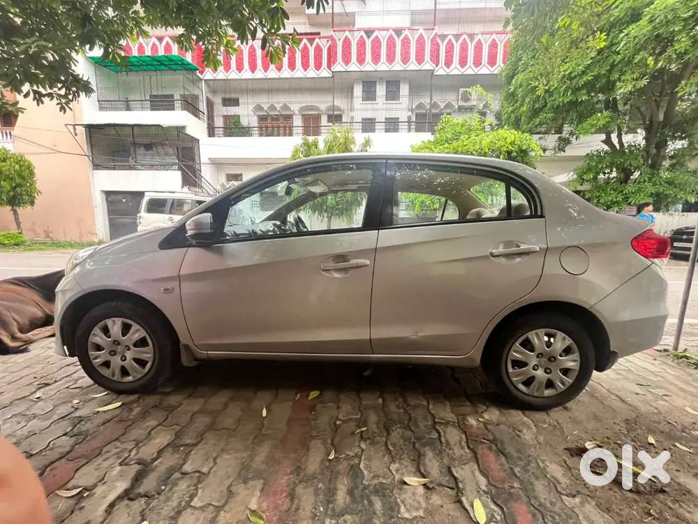 Honda Amaze 2015 Petrolm