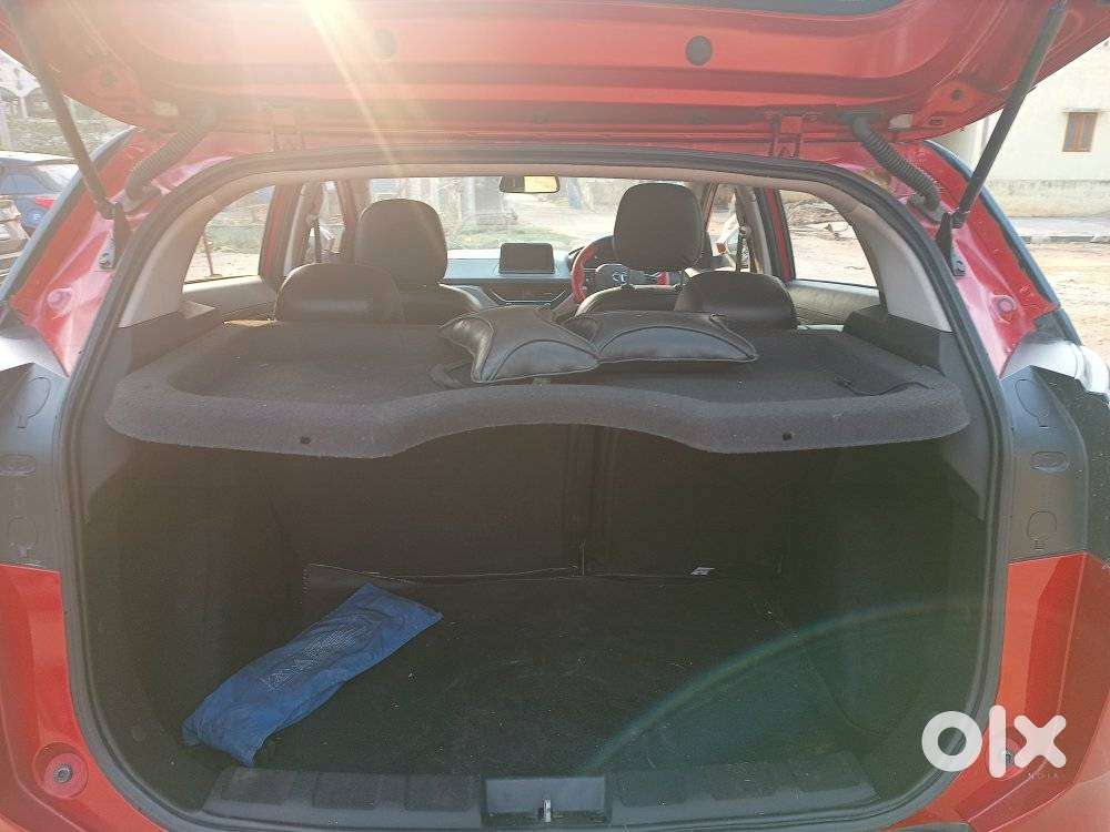 Tata Nexon 1.2 Revotron Xz Plus (l), 2019, Petrol