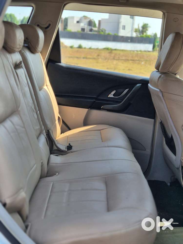 Mahindra Xuv500 W10 2wd, 2016, Diesel