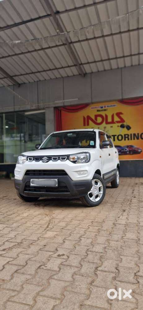 Maruti Suzuki S-presso Vxi At, 2022, Petrol