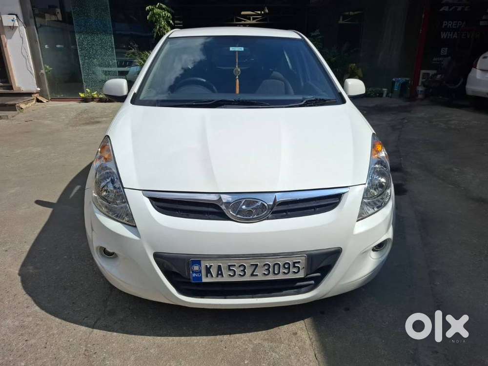 Hyundai I20 2010-2012 1.2 Sportz Option, 2011, Petrol