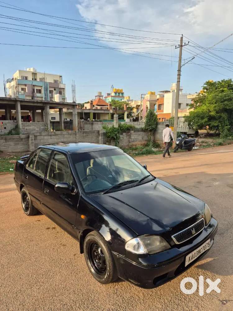 Maruti Suzuki Esteem 2004 Vxi