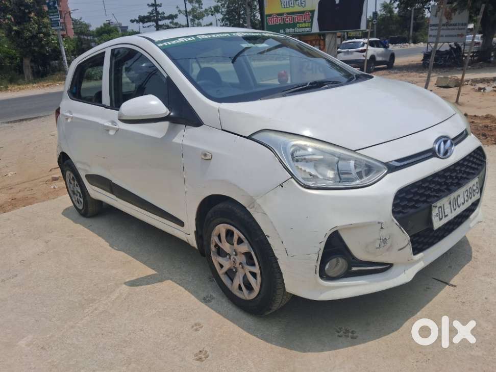 Hyundai Grand I10 2016-2017 Sportz, 2017, Petrol