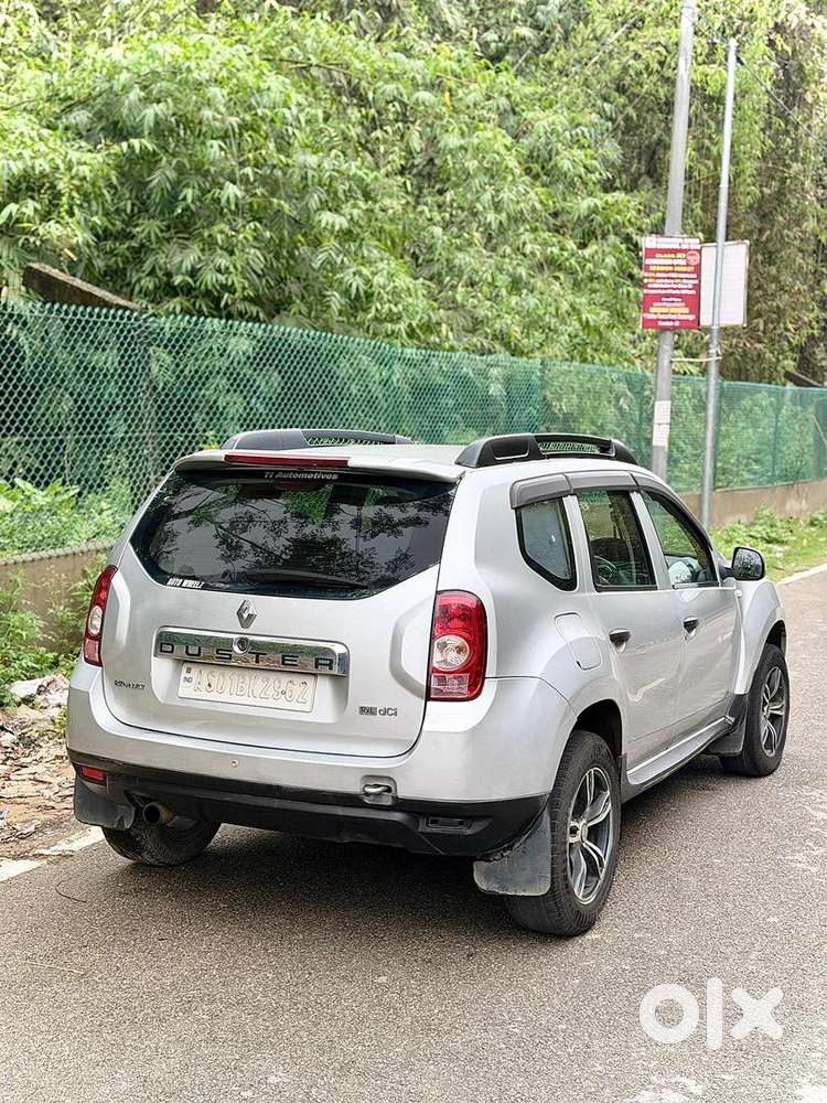 Renault Duster 2015  Well Maintained