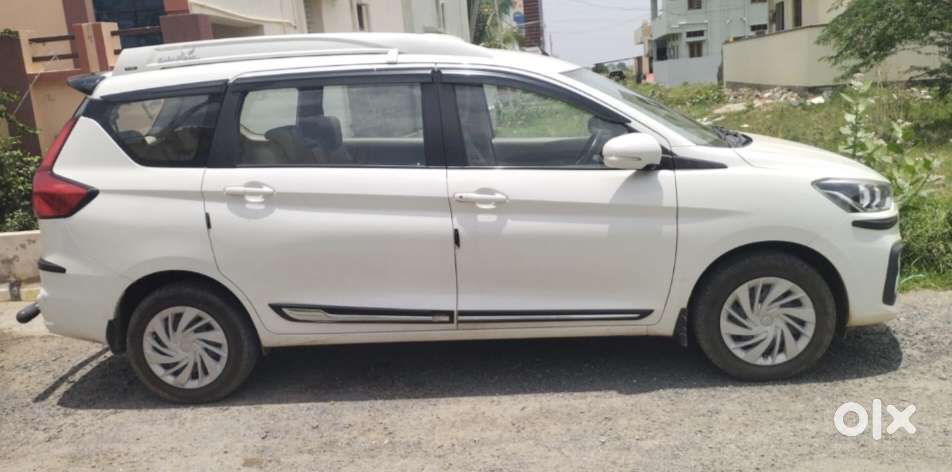 Maruti Suzuki Ertiga Vxi Cng, 2023, Cng & Hybrids
