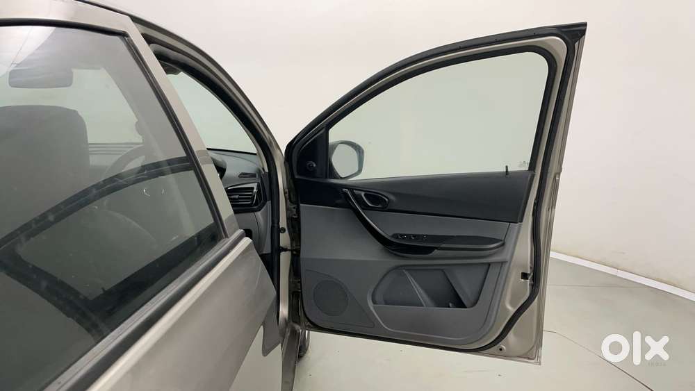 Tata Tigor Xm, 2018, Petrol