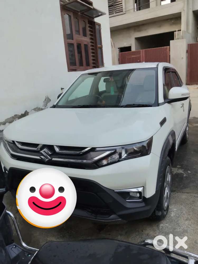 Maruti Brezza Lxi Petrol July 2024– 23,000 Km Chali Hui, White Color