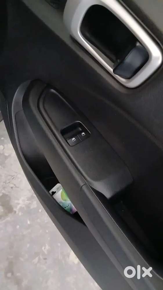 Hyundai Venue 2021 Petrol Very Good Condition