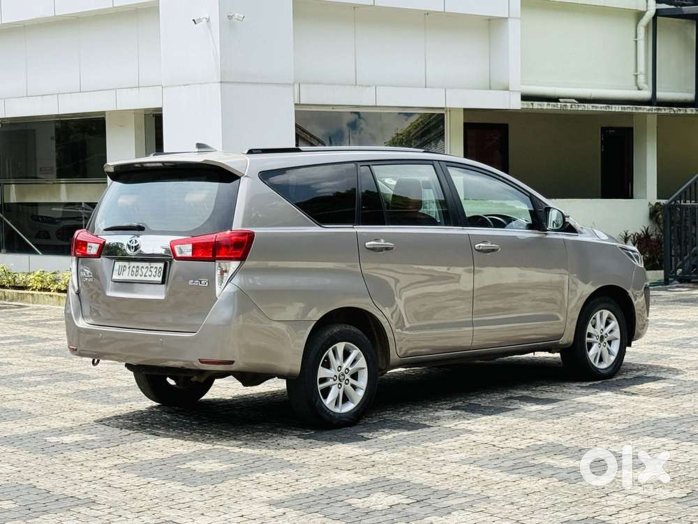 Toyota Innova Crysta 2.8 Gx At, 2017, Diesel