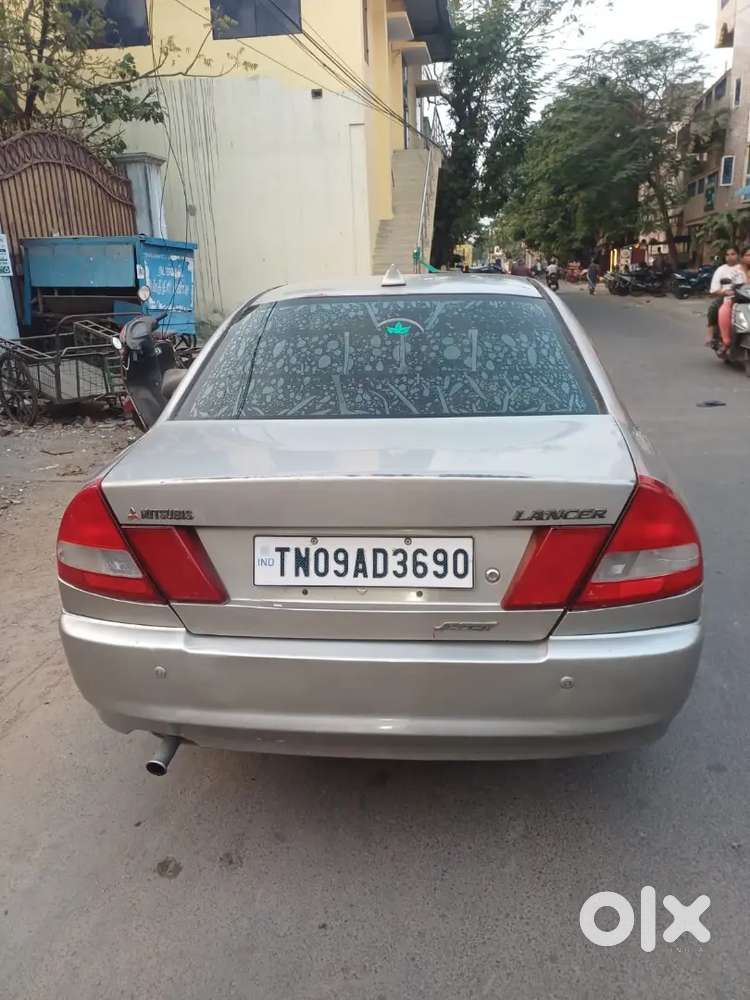 Mitsubishi Lancer