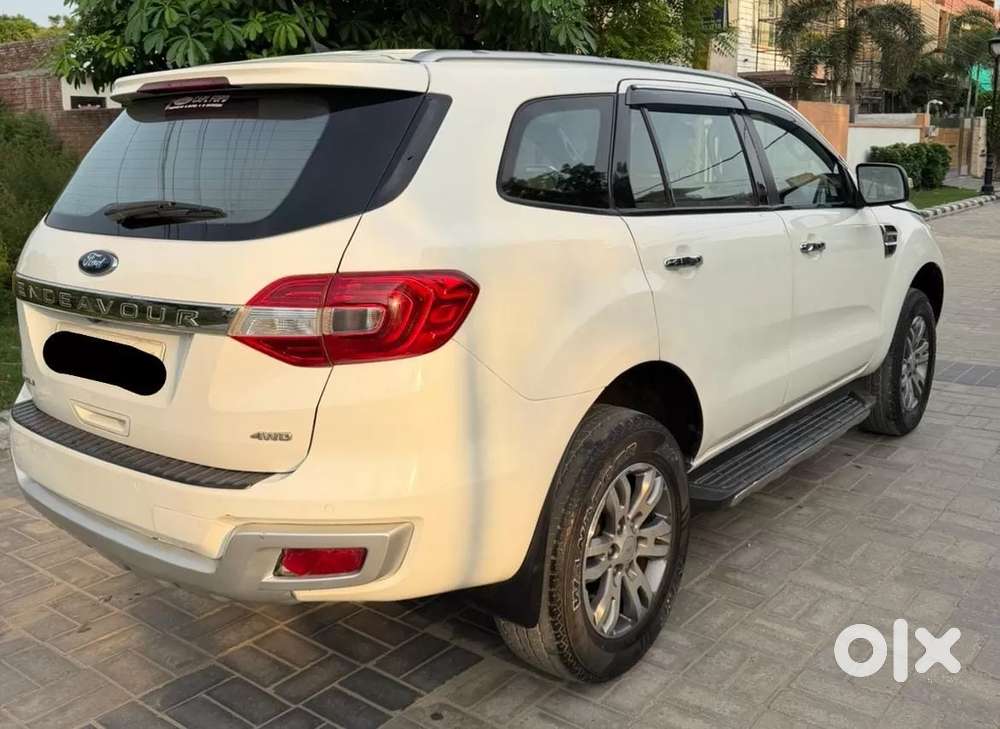 Ford Endeavour 3.2 Titanium At 4x4, 2017, Diesel