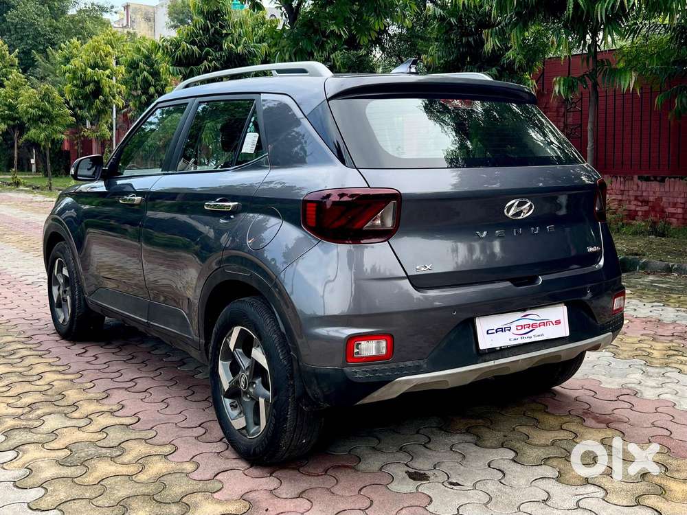 Hyundai Venue 1.0 Sx (o) Turbo Dct, 2020, Petrol