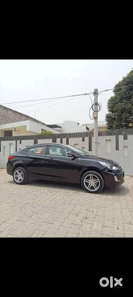 Hyundai Verna 2016-2017 1.6 Vtvt At Sx, 2014, Diesel