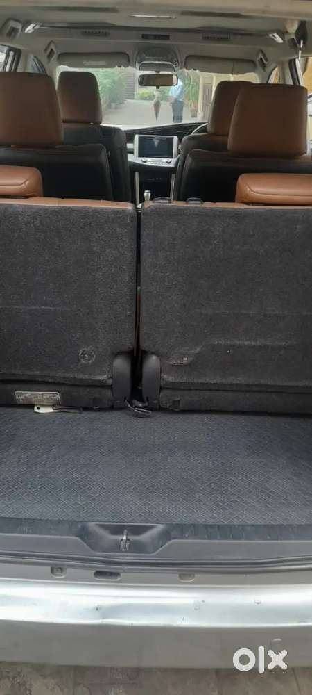 Toyota Innova Crysta 2017