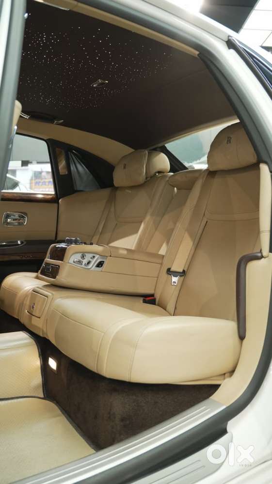 Rolls-royce Ghost Series Ii Standard, 2017, Petrol