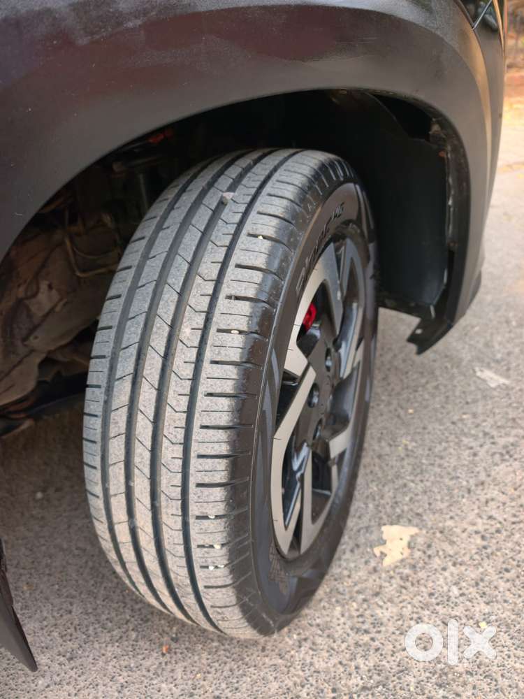 Nissan Magnite, 2022, Petrol