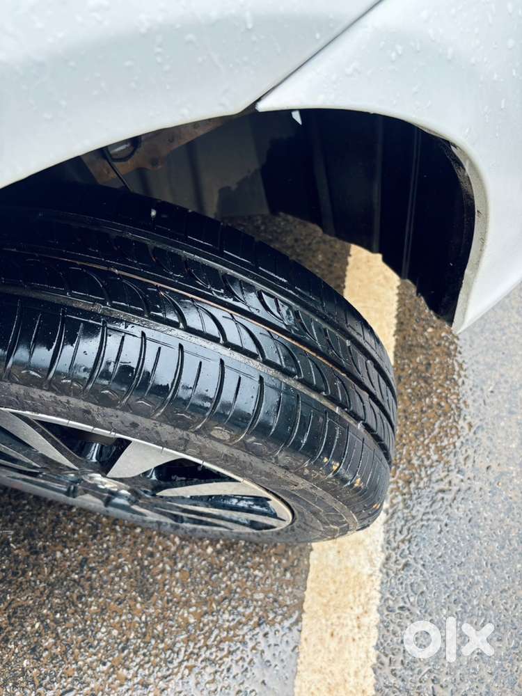 Reliable Toyota 2019 Car