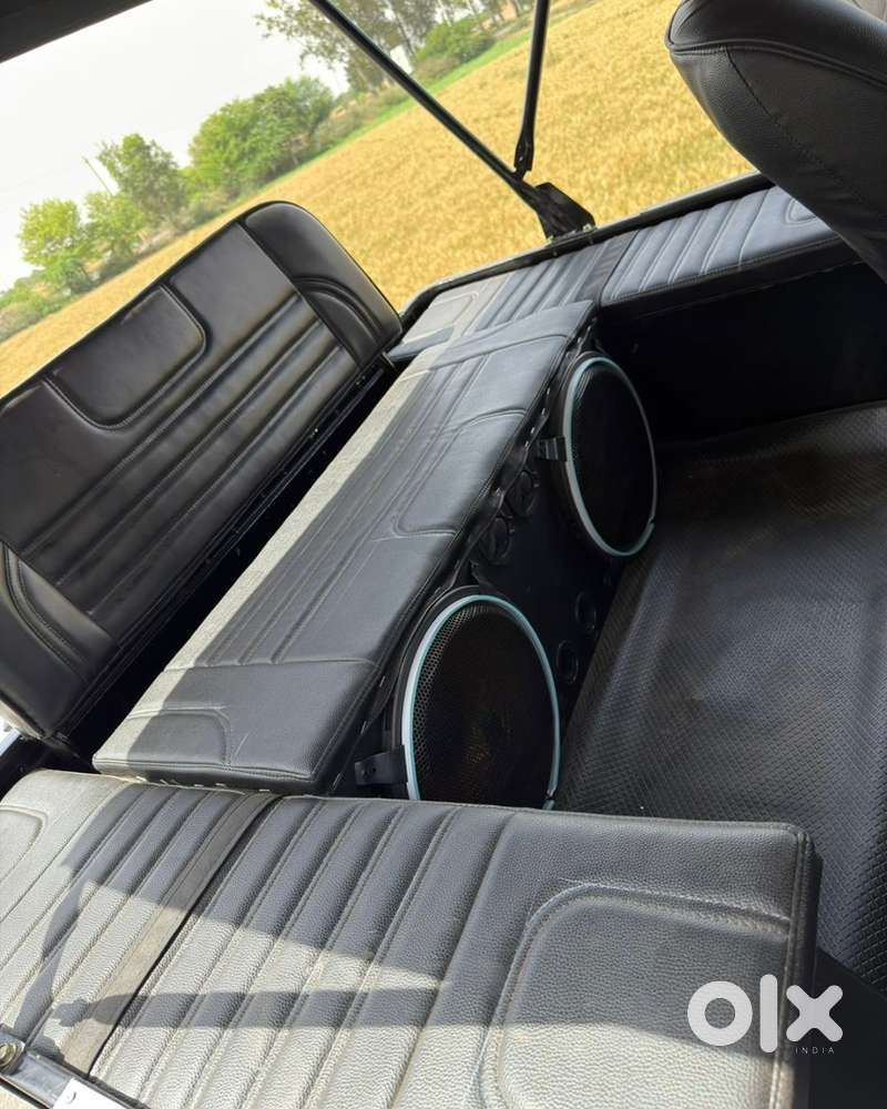 Fully Modified Monster Tyre Jeep