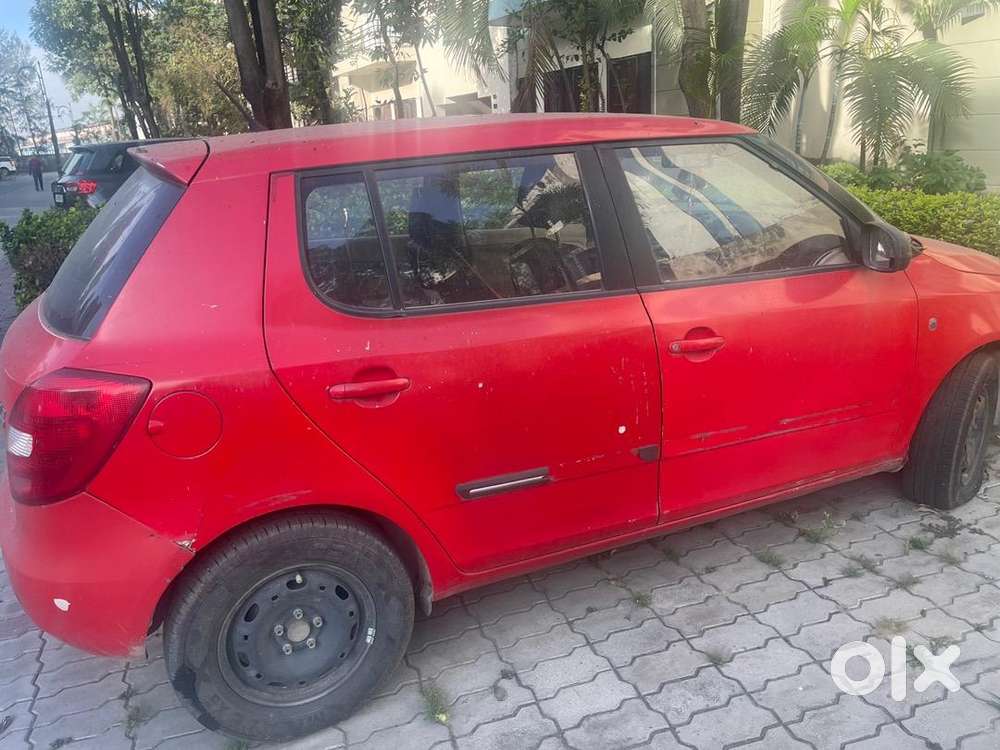 Skoda Fabia 2011 Petrol 150000 Km Driven