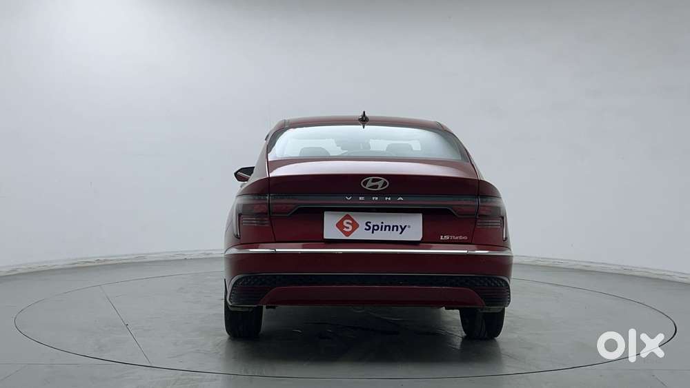 Hyundai Verna 1.5 Sx (o) Turbo Petrol Dct, 2023, Petrol