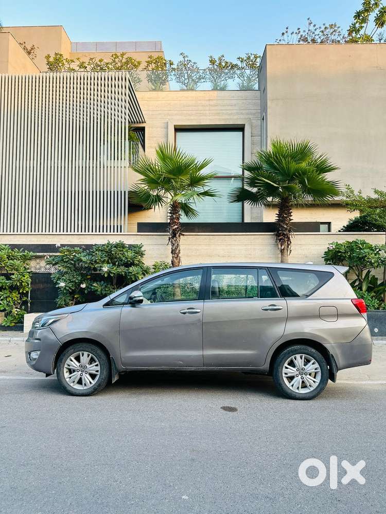 Toyota Innova Crysta 2.4 Z 7 Str, 2016, Diesel