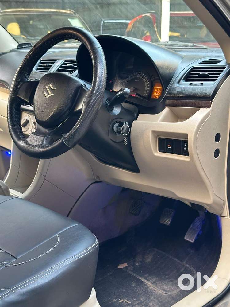 Maruti Suzuki Swift Dzire 1.2 Lxi (o), 2016, Petrol