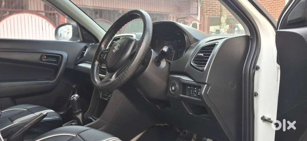 Maruti Suzuki Brezza 1.5 Vxi Smart Hybrid, 2021, Petrol