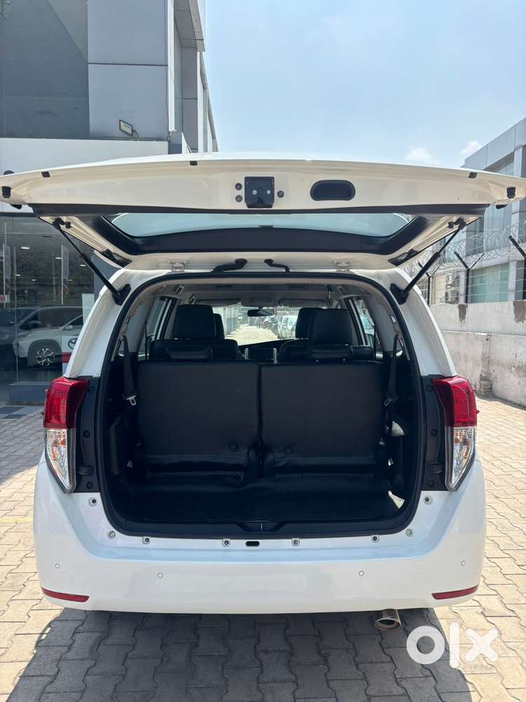 Toyota Innova Crysta 2.7 Gx At, 2021, Diesel