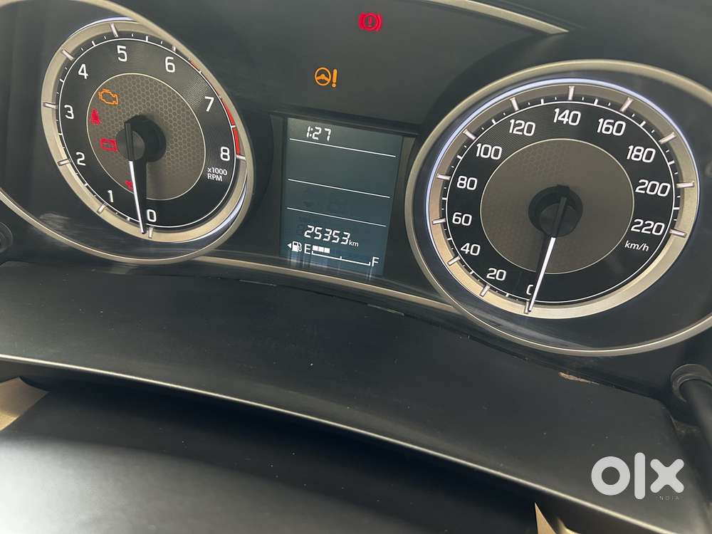 Maruti Suzuki Swift Dzire 1.2 Vxi, 2017, Petrol