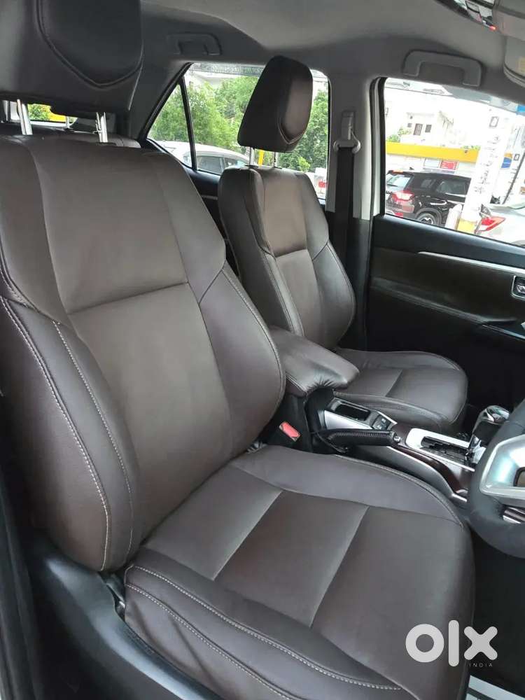 Toyota Fortuner Legender 2017