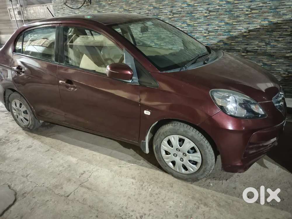 Honda Amaze 2014 Petrol Well Maintained