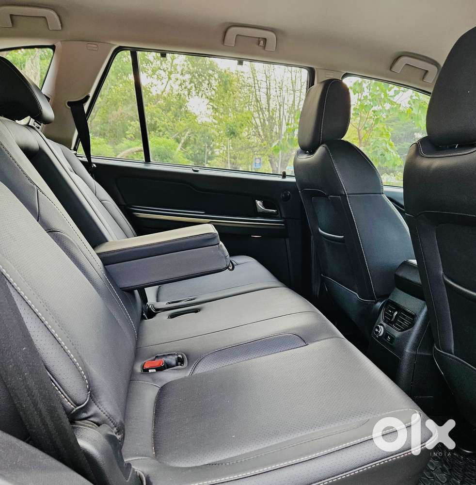 Tata Hexa 2.2 Xt 4x2 7 Str, 2018, Diesel