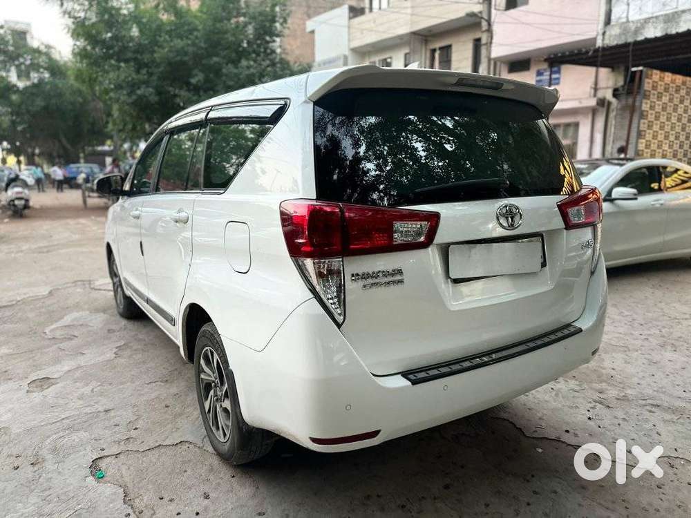 Toyota Innova Crysta 2.8 Gx At, 2021, Diesel