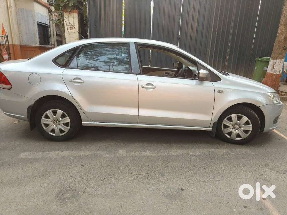 Volkswagen Vento 2010-2013 Petrol Comfortline, 2011, Petrol
