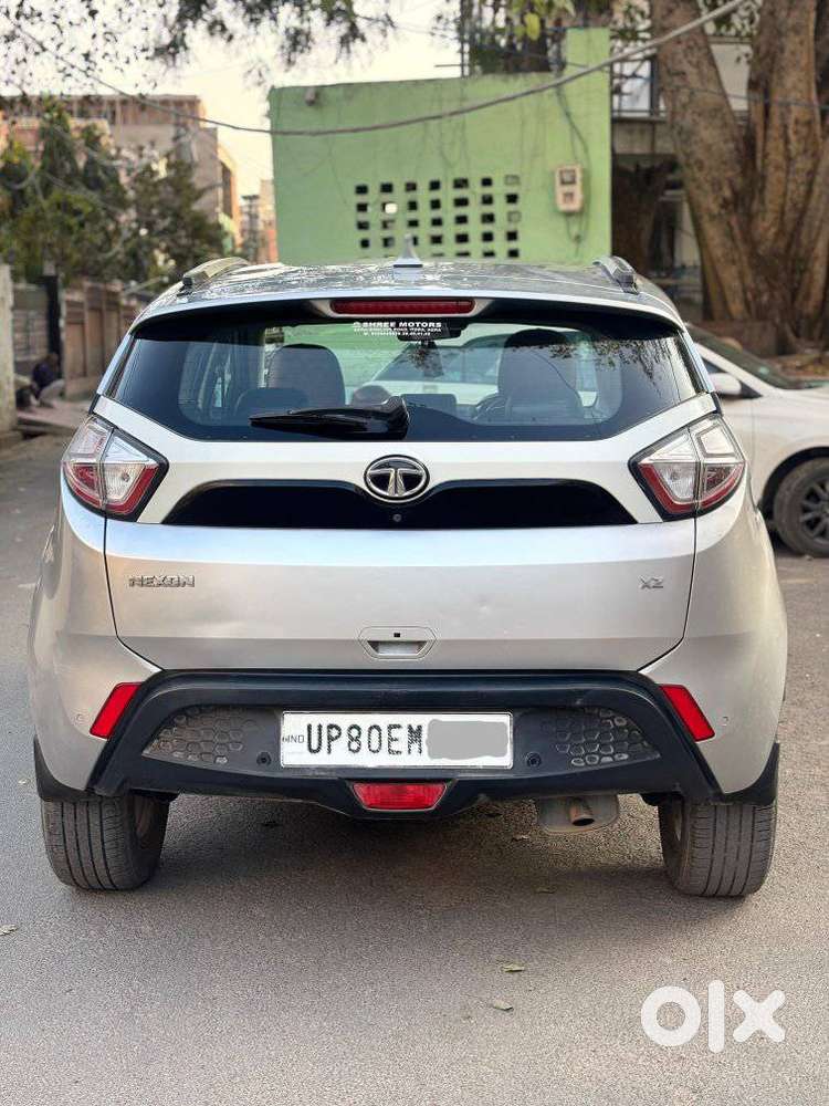 Tata Nexon 1.2 Revotron Xza Plus, 2018, Petrol