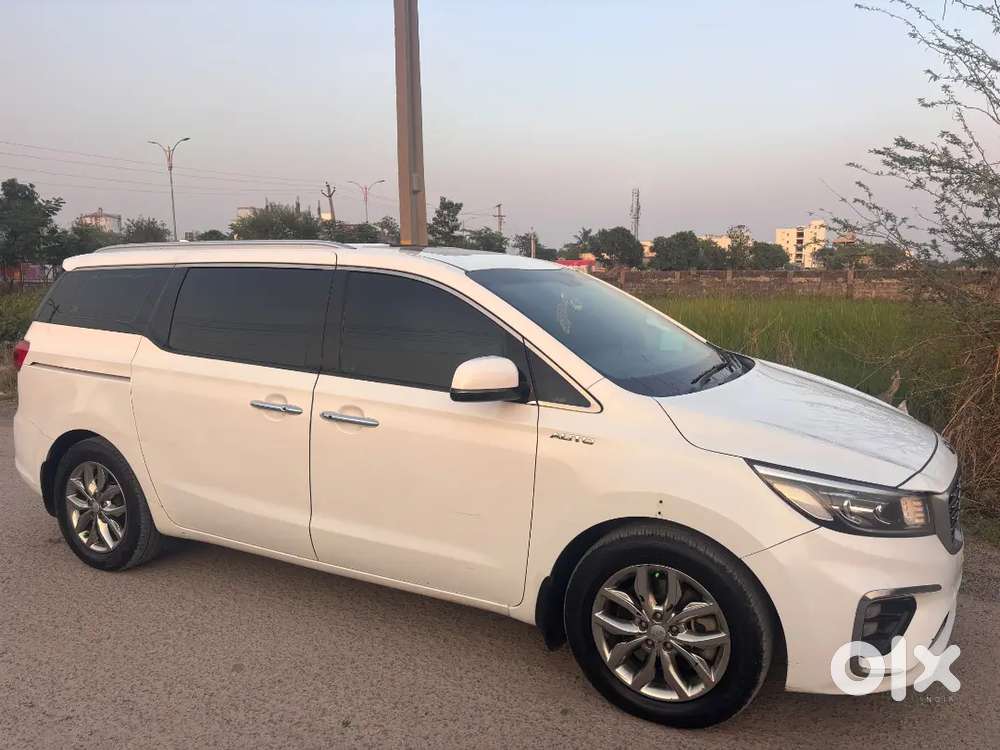 Kia Carnival Limousine 2020