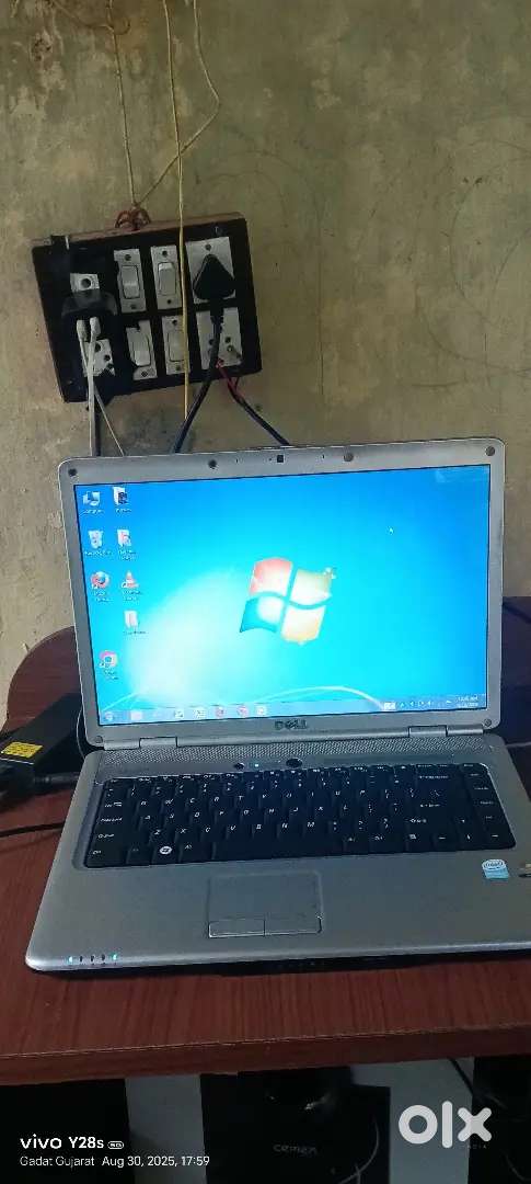 DELL  leptop