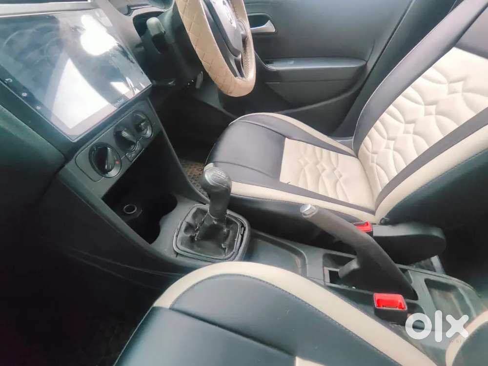  Volkswagen Ameo Top Modal