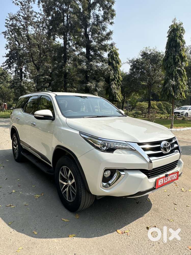 Toyota Fortuner 4x4 At 2.8 Diesel, 2017, Diesel