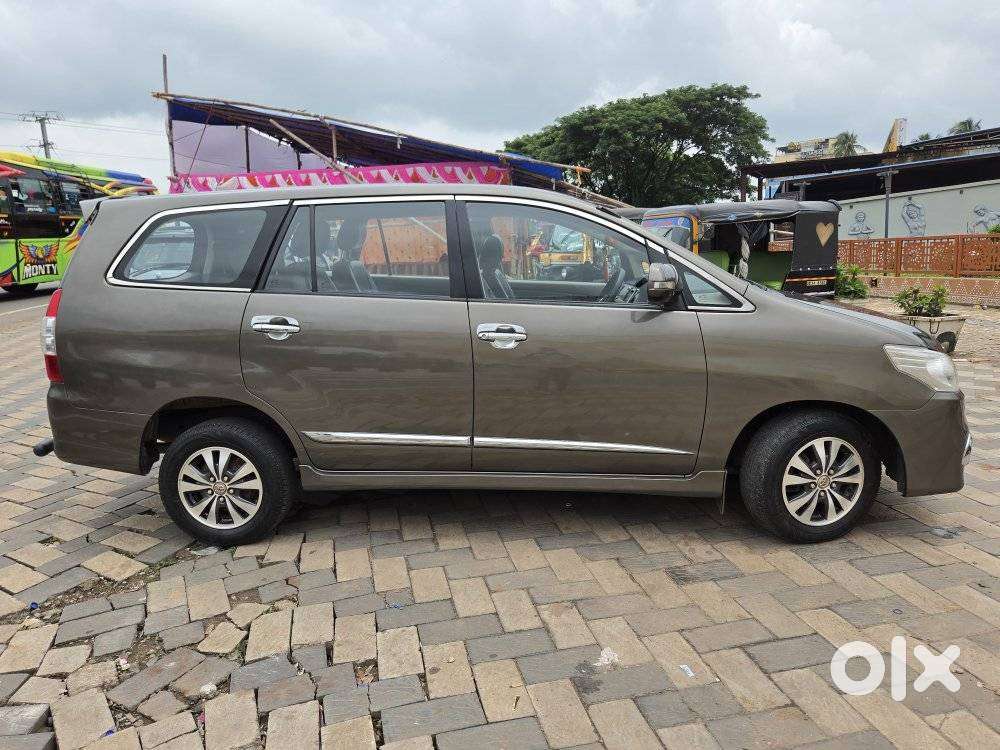 Toyota Innova 2.5 V 7 Str, 2016, Diesel