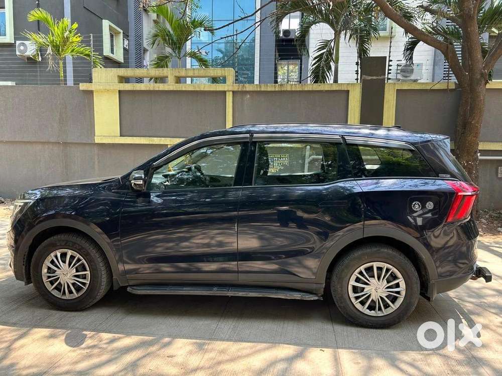 Mahindra Xuv700 2022 Diesel Well Maintained