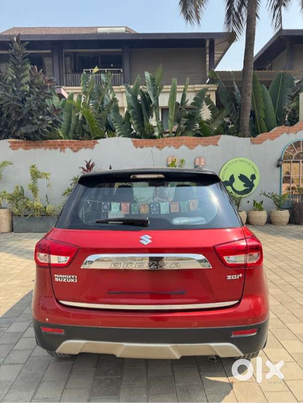 Maruti Suzuki Vitara Brezza Zdi+ (dual Tone – Red & Black)  2017  Di
