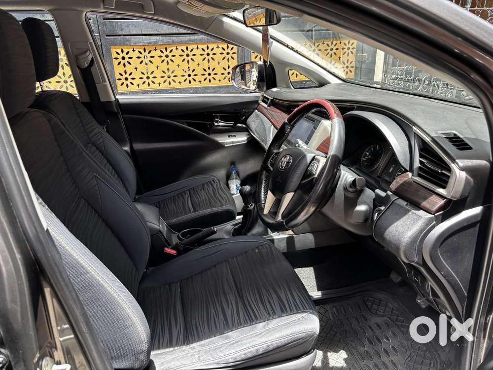 Toyota Innova Crysta [2020-ongoing] 2.4 Vx 8 Str, 2018, Diesel