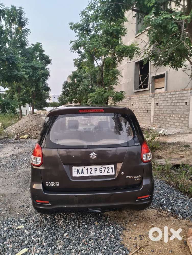 Maruti Ertiga Ldi 2012