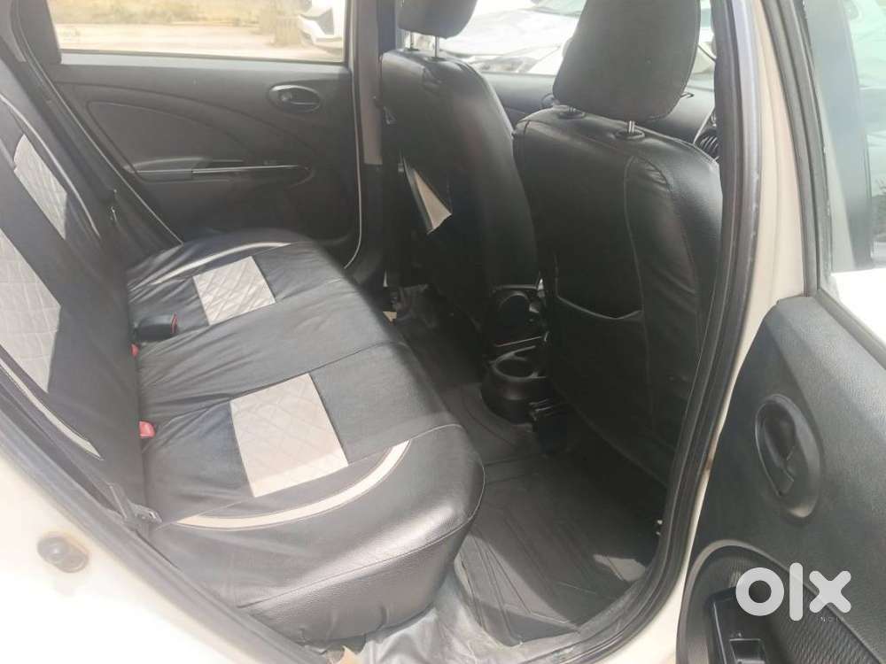 Toyota Etios Cross 1.2l G, 2015, Petrol