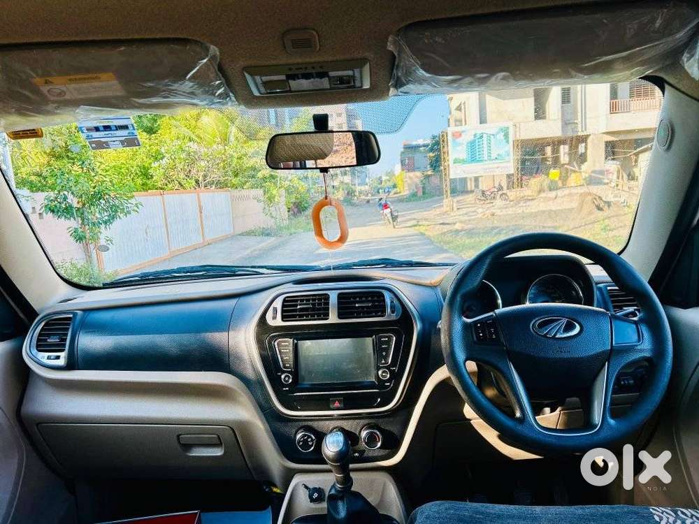 Mahindra Tuv 300 T10, 2020, Diesel